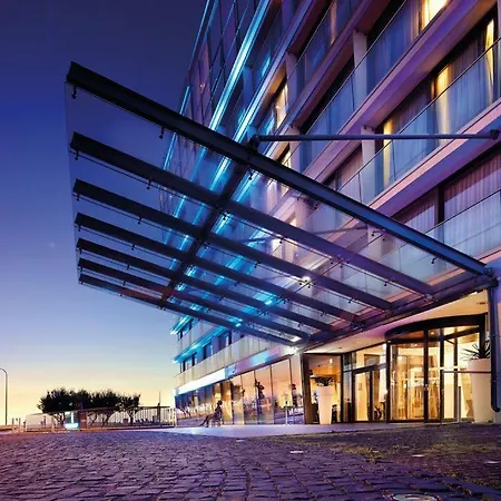 Apartament Z Widokiem Na Morze Z Aneksem Kuchennym I Basenem Ultra Marine Kołobrzeg Exterior foto